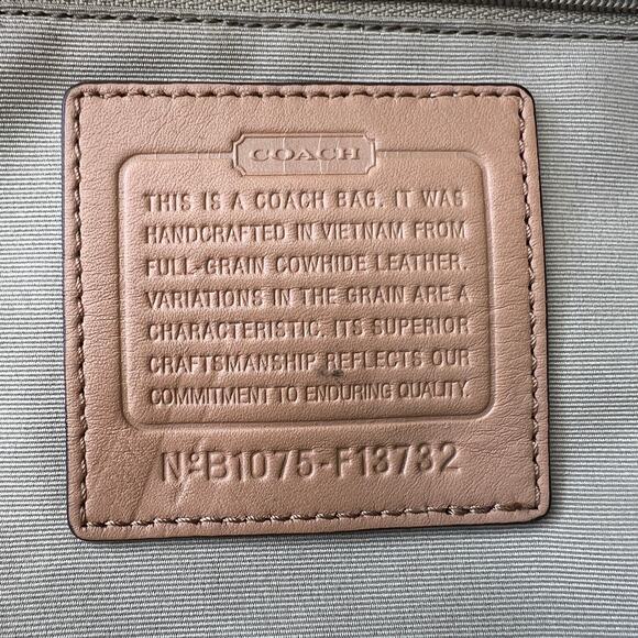 Coach F13782 White & Tan Leather Shoulder Bag Silver Buckles Classic Tote - Picture 7 of 14